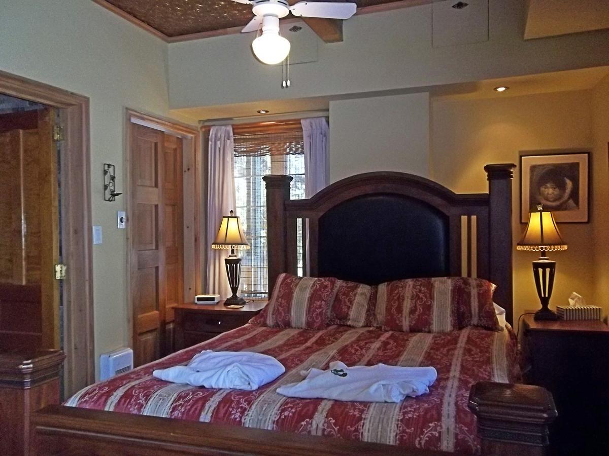 Gite La Halte Du Verger Bed And Breakfast Ривьер-дю-Лу Экстерьер фото